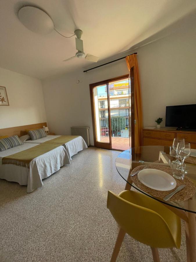 Apartamentos El Sol Тосса-де-Мар Экстерьер фото